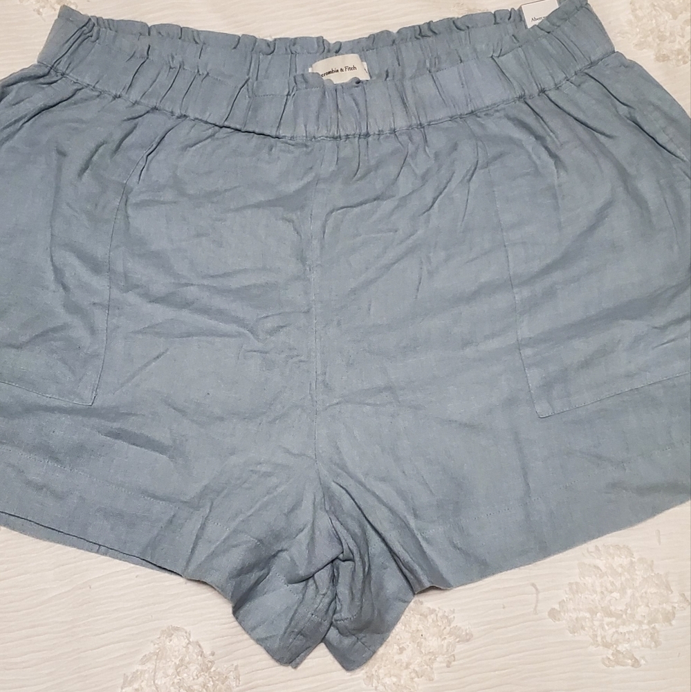 Abercrombie & Fitxh Women's Light Blue Linen Shorts
